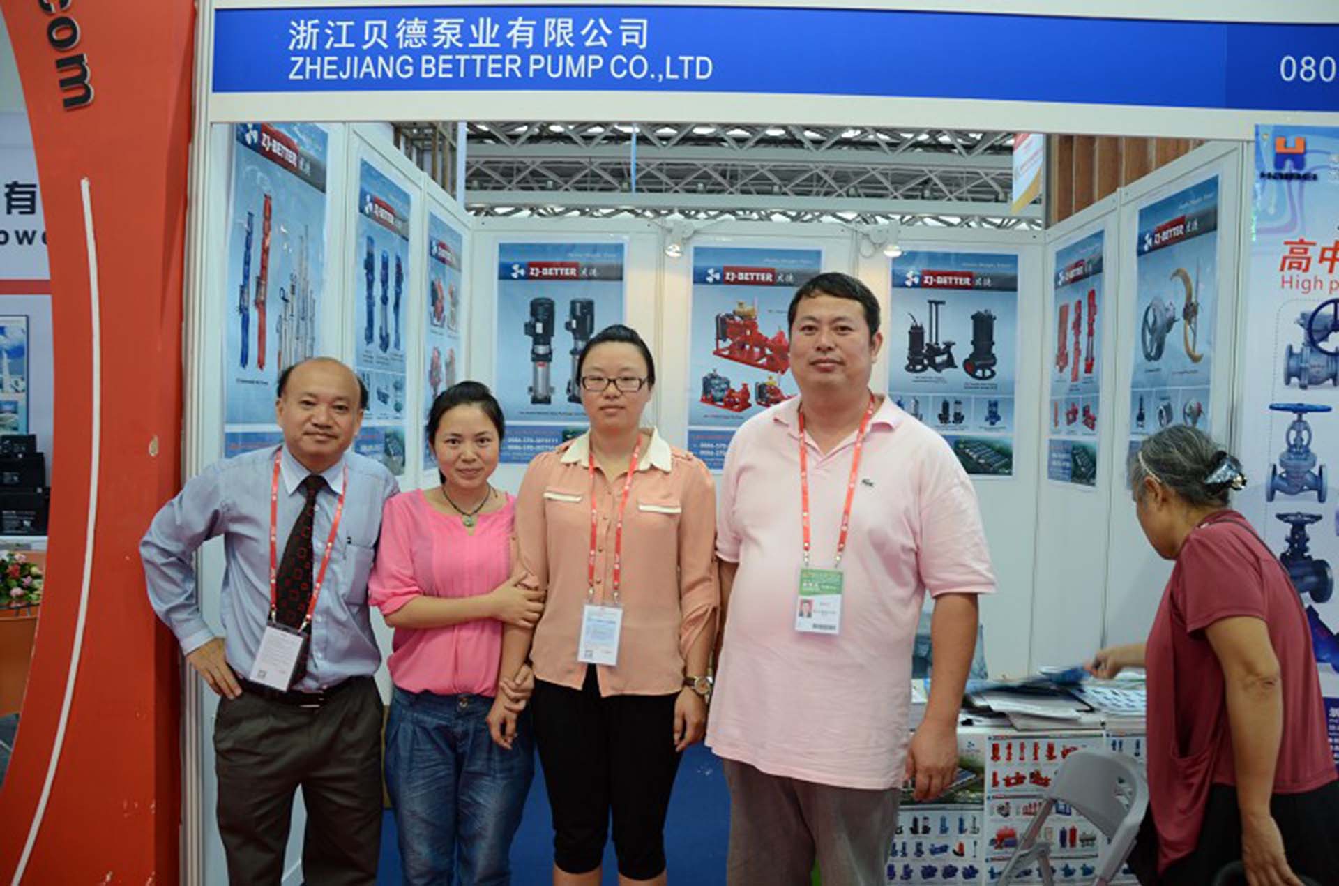 customer in exhibition