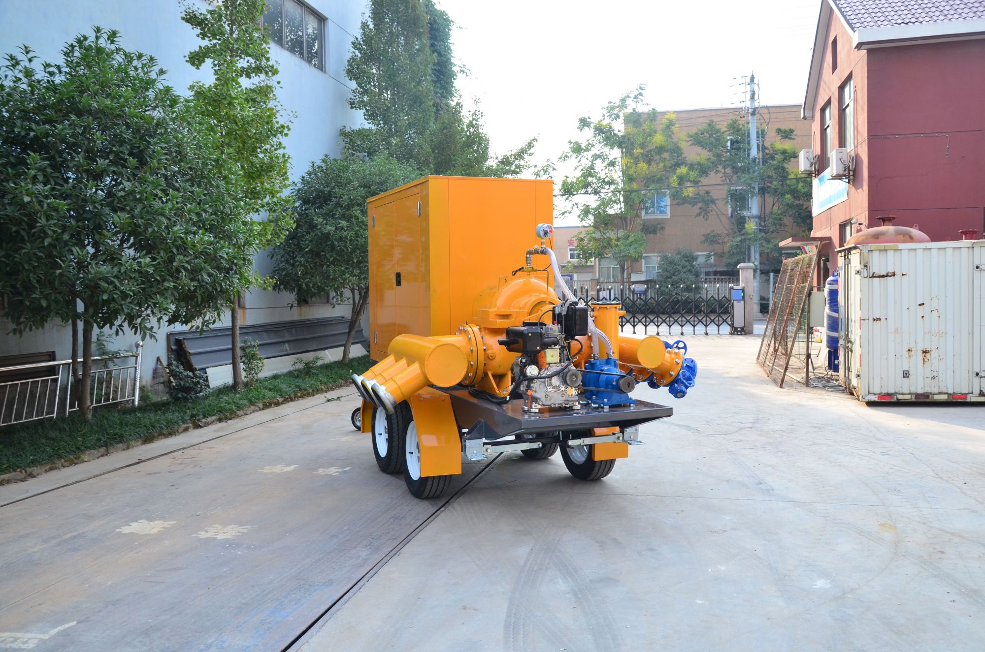 Four-Wheel Split case mobile traller pump 9