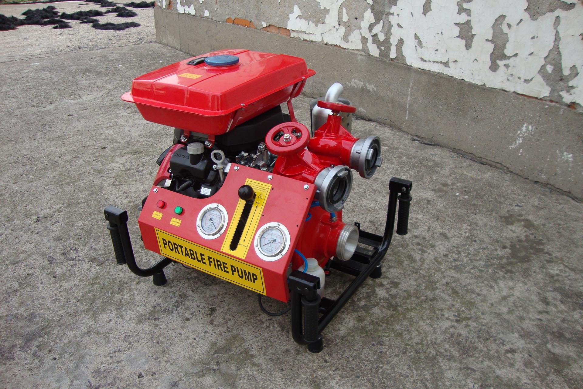 Portable gasoline fire pump